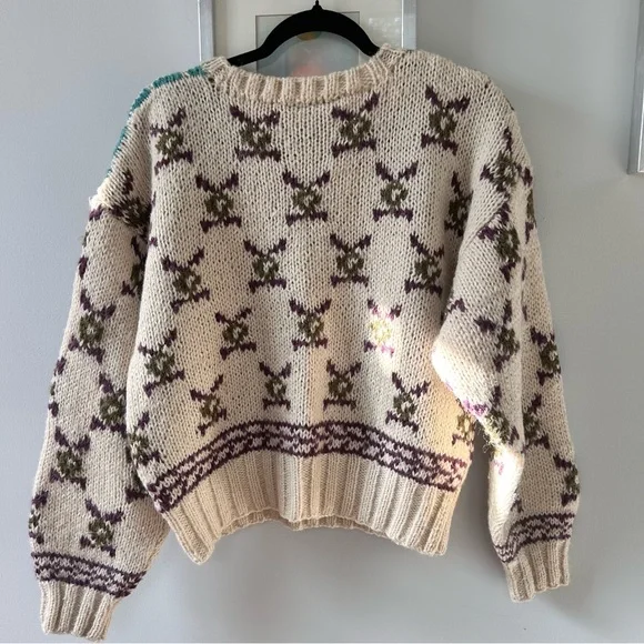Vintage Liz Sport Multi-Patterned Women's Sweater - Picture 4 of 5